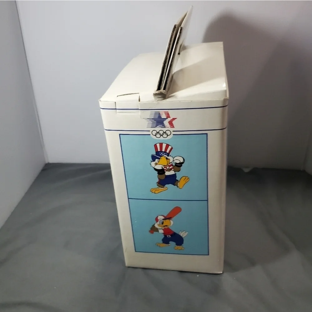 1984 Los Angeles Olympics Children's Set by Pfaltzgraff - Multicolor